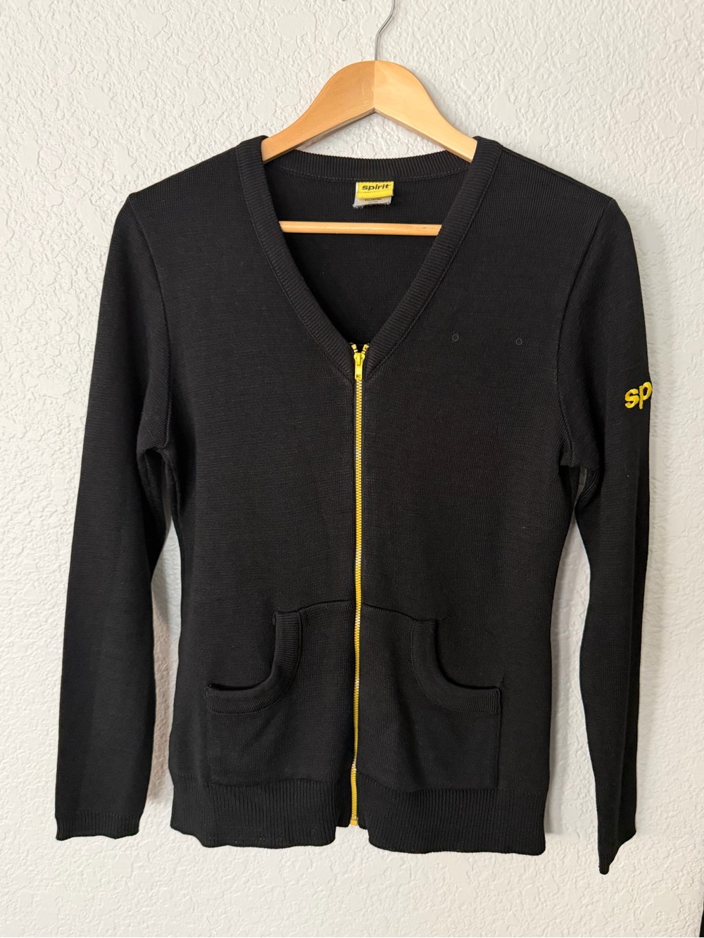 Spirit Airlines Stewardess Cardigan Black Straight Leg Pants & Belt Yellow Trim - Picture 2 of 7